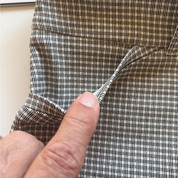 NWT Women's Hilary Radley Pant Small Black White Striped Flat Front Size Small - Picture 6 of 8